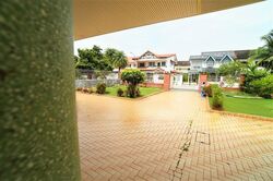 Happy Gardens (D13), Semi-Detached #498945991